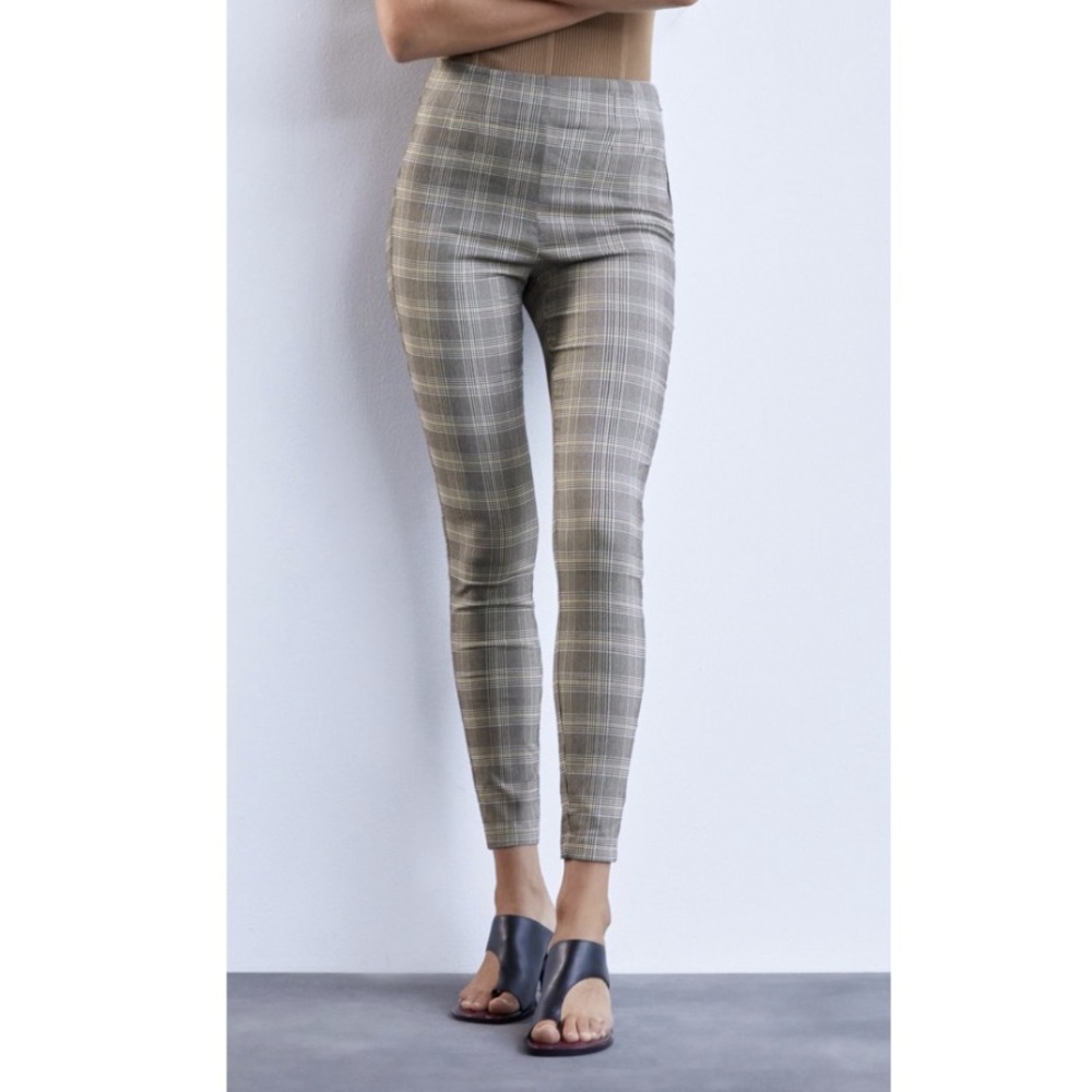 Zara women’s slim fit stretch pants